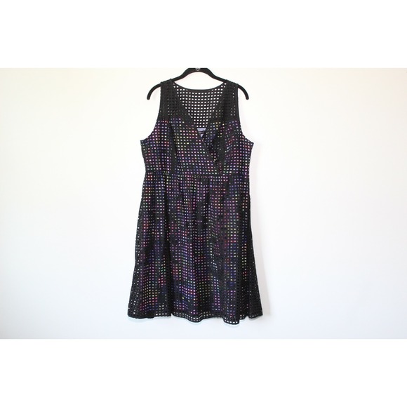 NWT Lane Bryant Perforated Eyelet Dress Black Multicolor Plus Size 18 H12952 - Picture 2 of 11